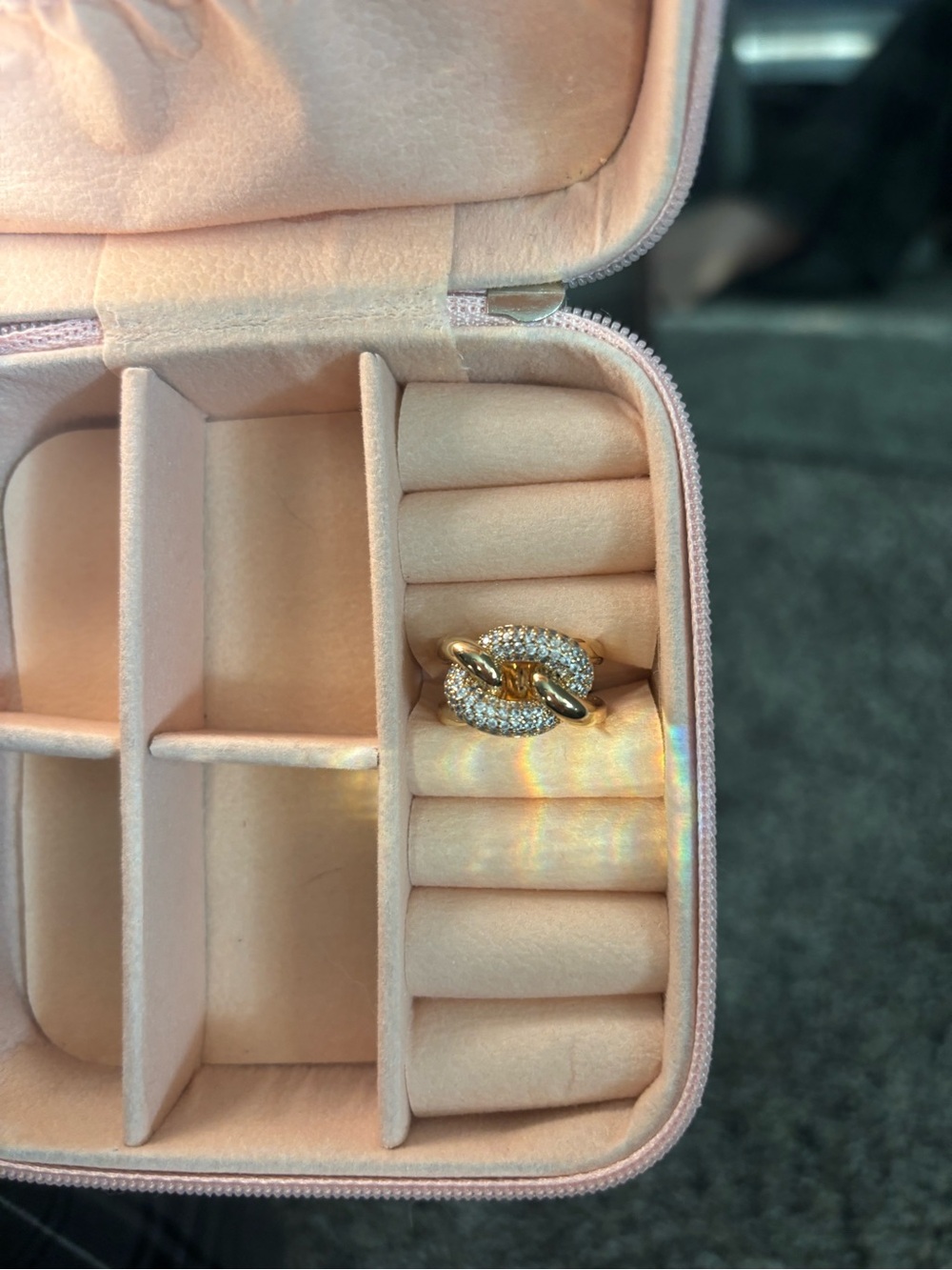 Gold Link Ring with Pavé Crystals - Women Jewelry